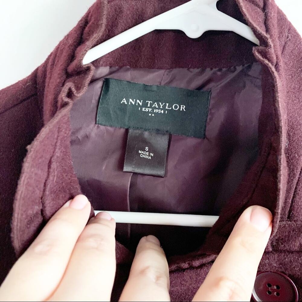 Ann Taylor Ruffle Neck Wool Blend Pea Coat Large Buttons Maroon Burgundy Small S - Picture 4 of 8